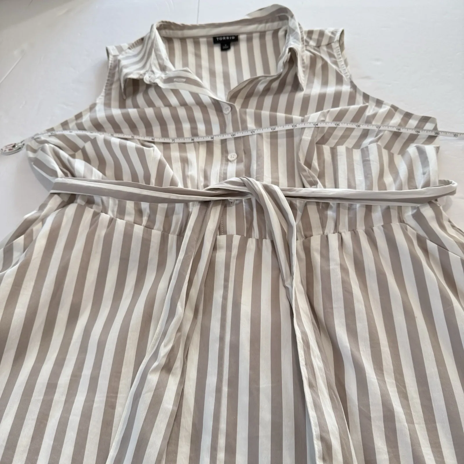 Torrid Taupe White Stripe Poplin Sleeveless Button Shirt Dress‎ Size 1X Pockets - Image 11