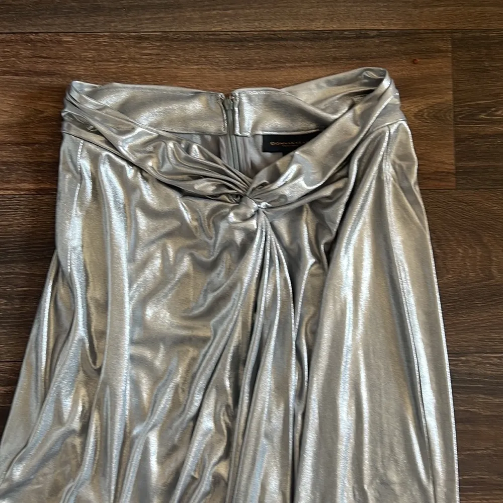 X REVOLVE Knotted Skirt in Silver - Image 3