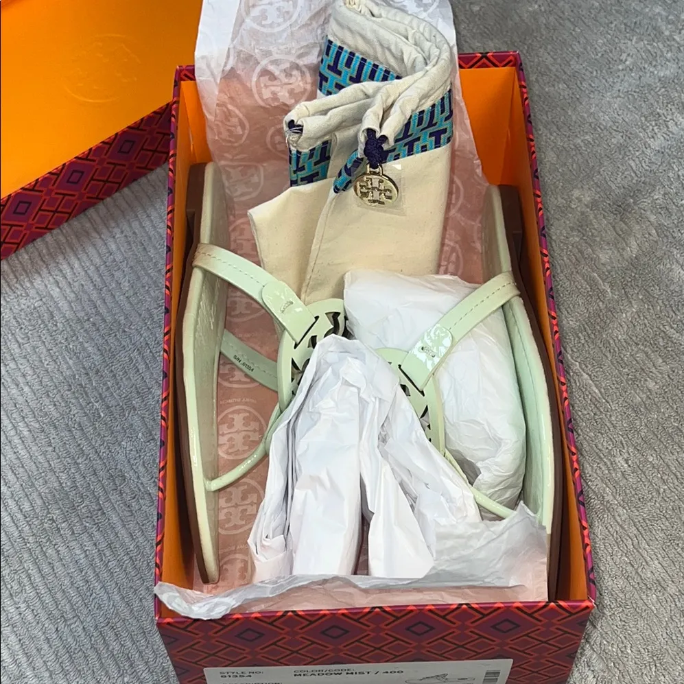 Tory Burch miller naplak leather clr meadow mist/400. size6 - Image 8