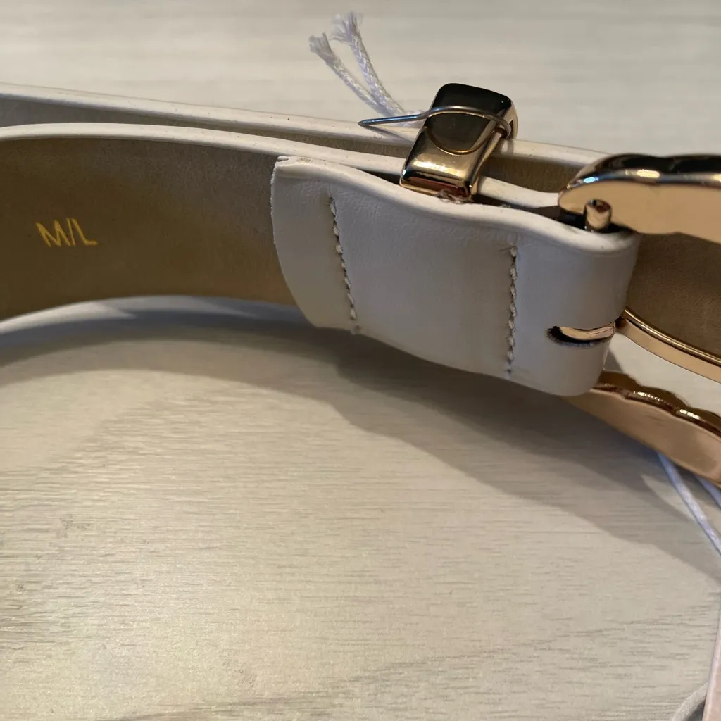 Petit Moments “Modern Rodeo”Belt White - Image 5