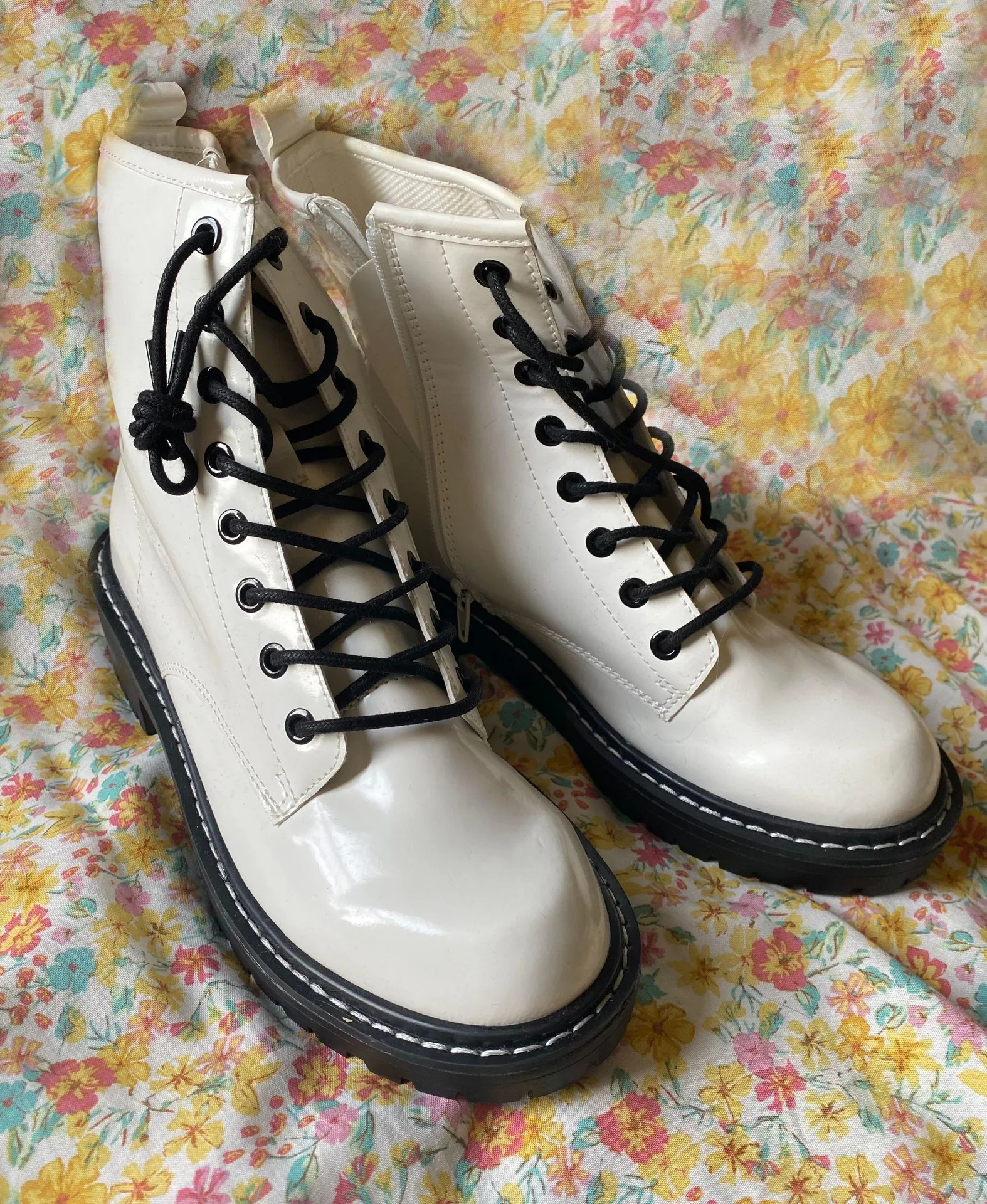 Forever 21 White Combat Boots - Image 2