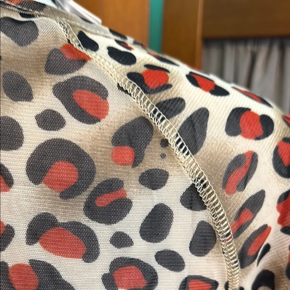 Grace Karin Sheet Blouse in Brown and Black - Image 8