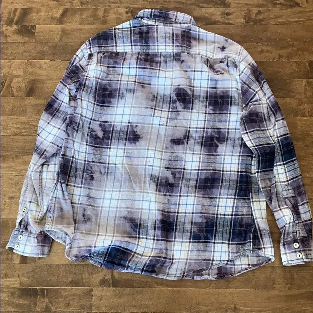 Bleach dyed vintage flannel shirt Size L - Image 5