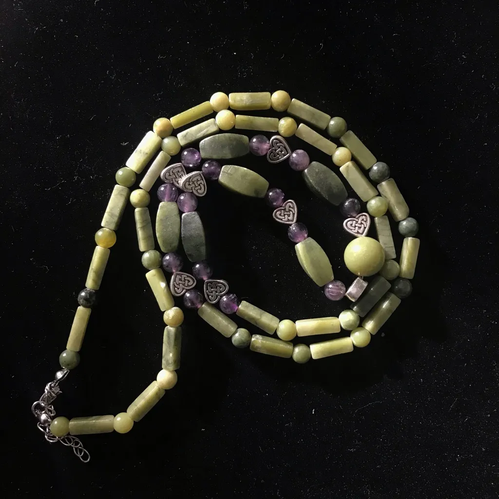Beaded Green Jade and Amethyst Silver Tone Tribal Heart Necklace 30” - Image 3