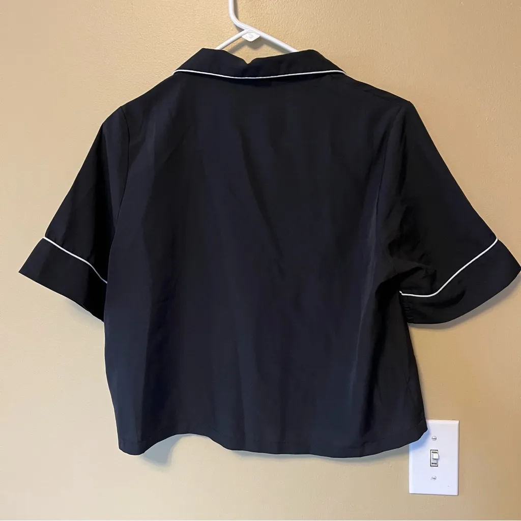 Jason Wu Black Pajama Set with White Trim - Image 5