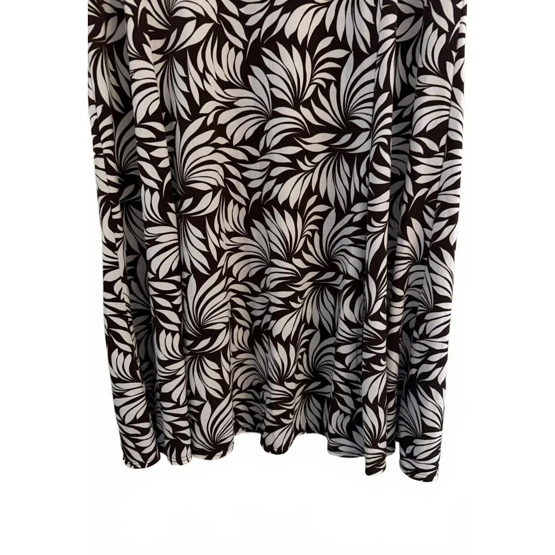 Susan Graver Dress Medium Brown White Floral Tropical Sleeveless Fit and Flare - Image 6