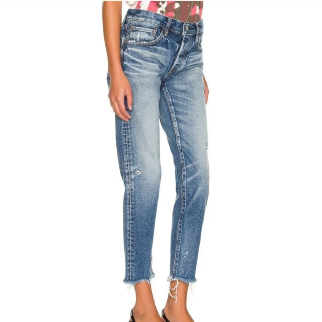 Moussy Vintage Howa Distressed Raw Hem Jeans Size 28 Blue - Image 3