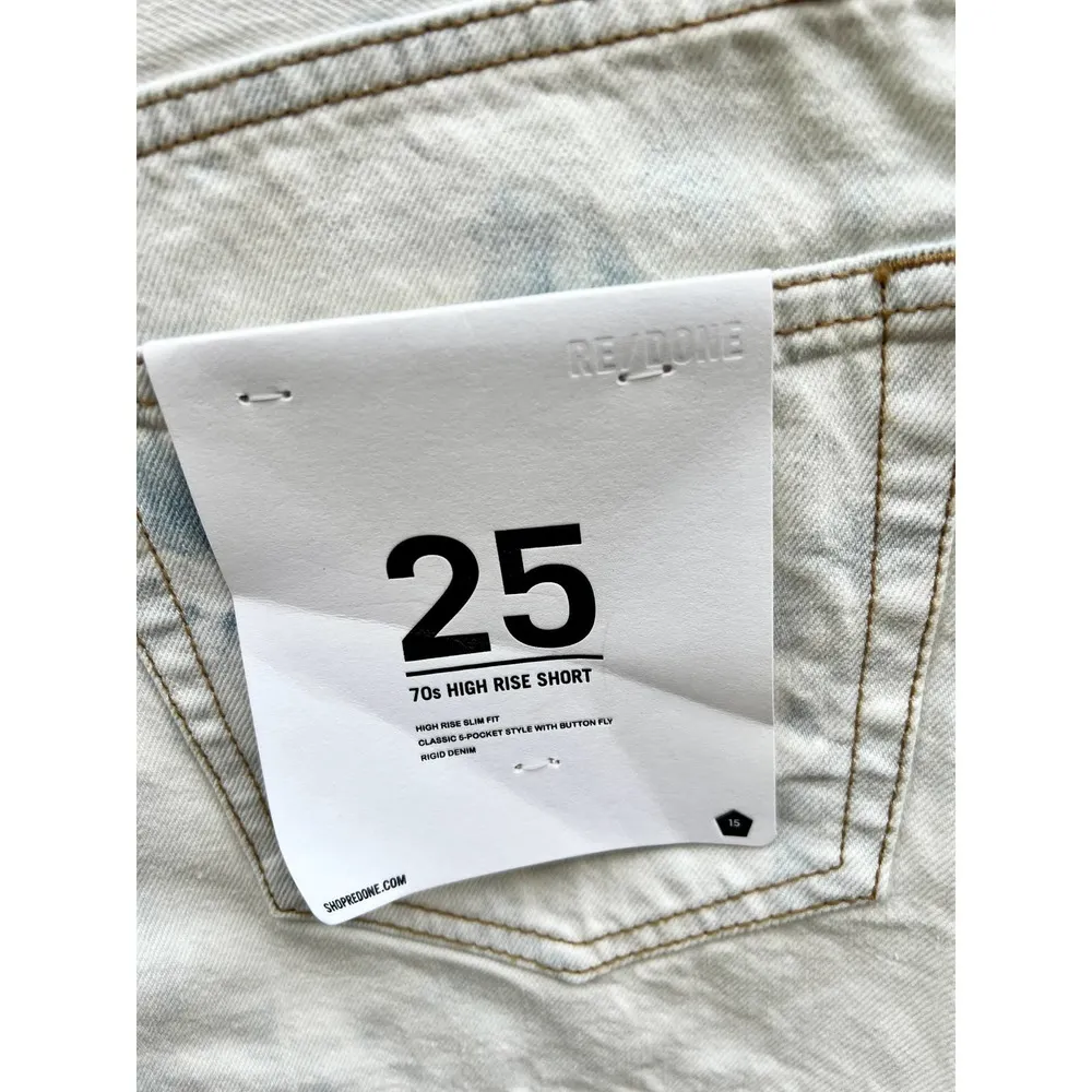 NWT  70s High Rise Short Jeans Sunbleach Light Denim Blue Women's Size 25 - Image 6