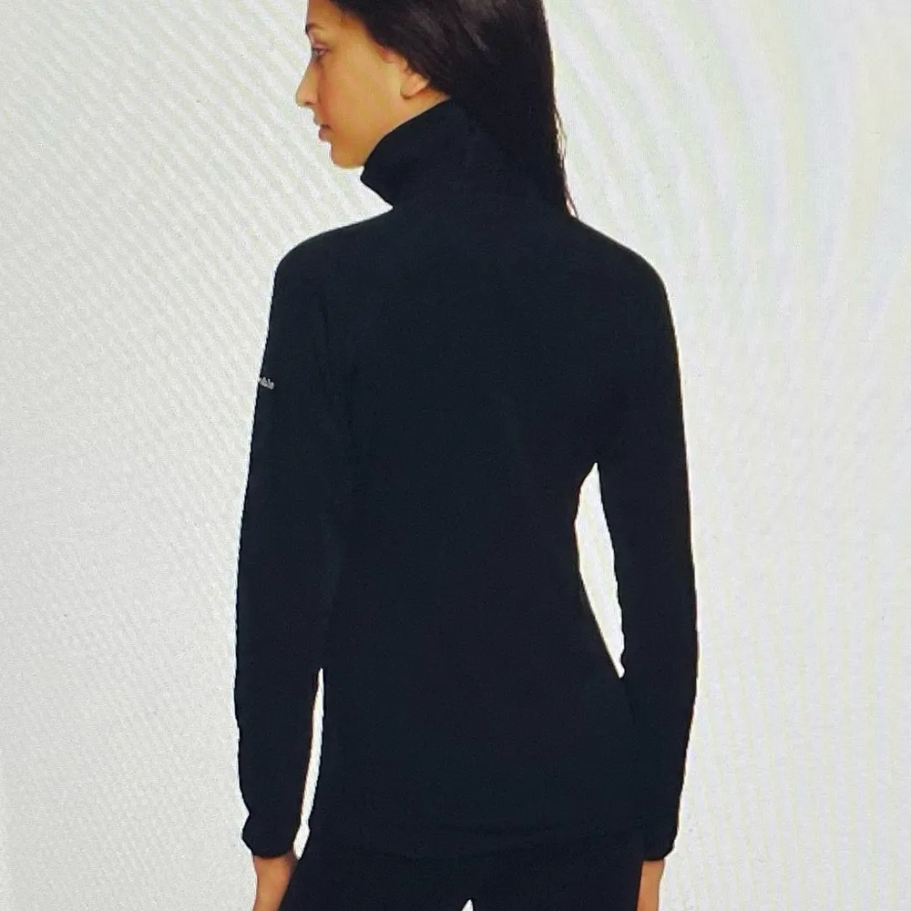 Columbia black fleece 1/4 zip closure logo on the back sweatshirt, size M top - Image 3
