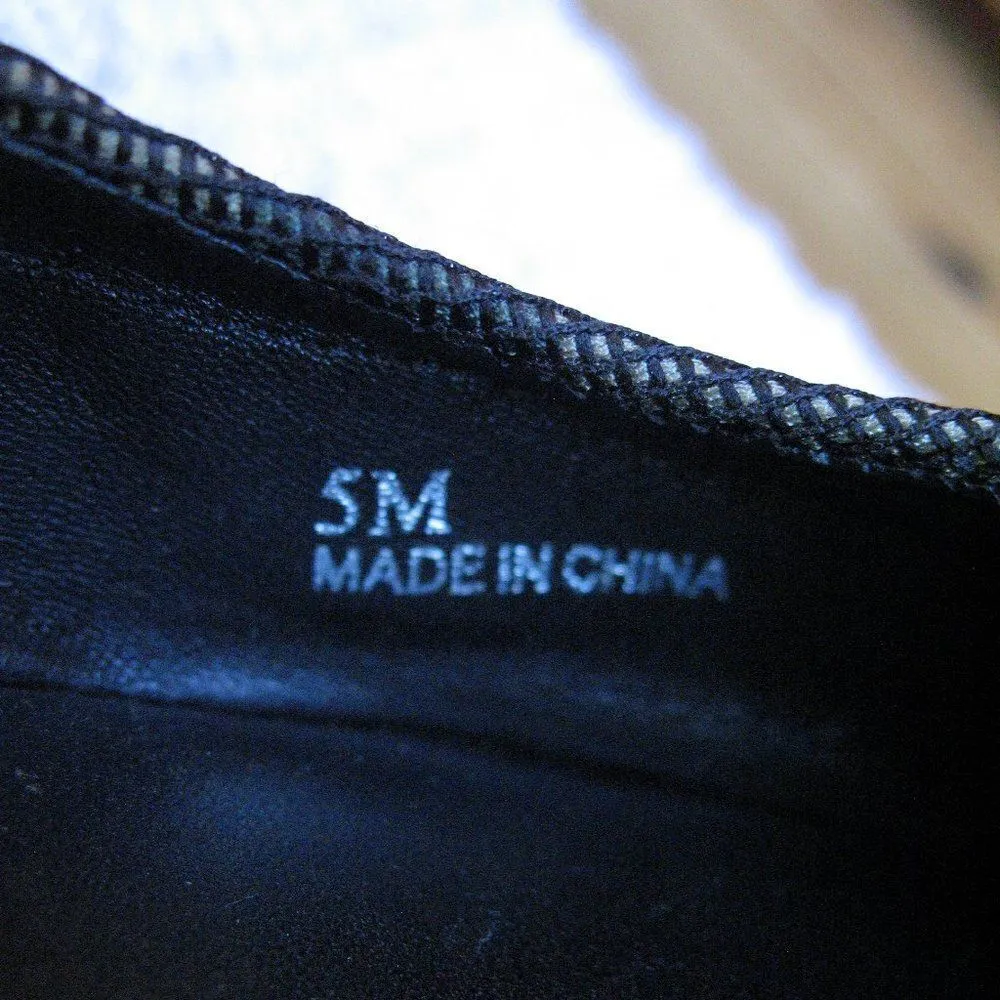 Camouflage Knit Pointed Toe Flats Size 5 - Image 7