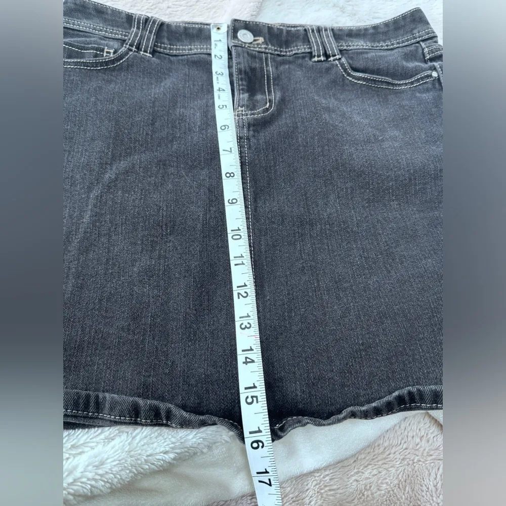 White House Black Market Denim Skirt, Black&White Stitching, Great Condition - Image 3