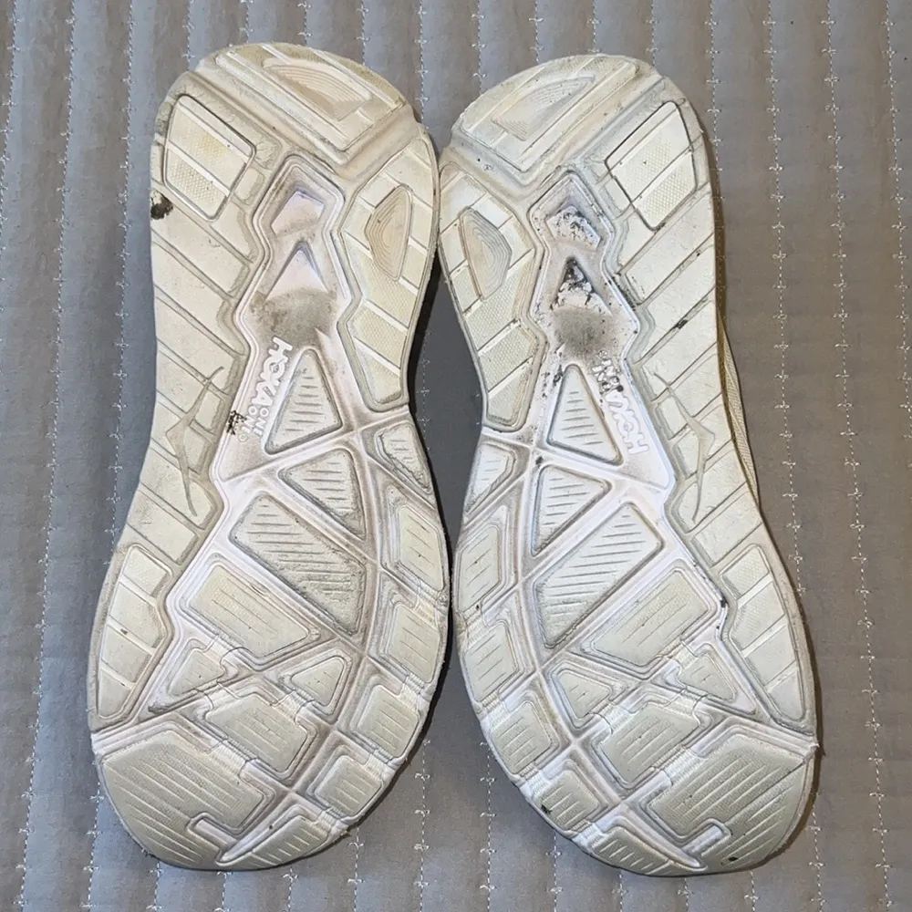 Hoka Womens  Arahi 4 - Image 4