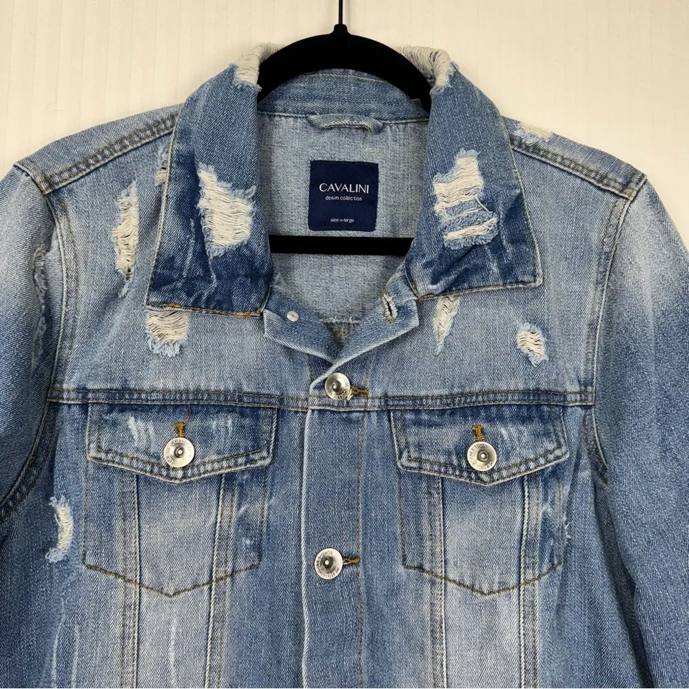 Cavalini Distressed Blue Denim Jean Jacket Women’s Size X-Large - Image 4
