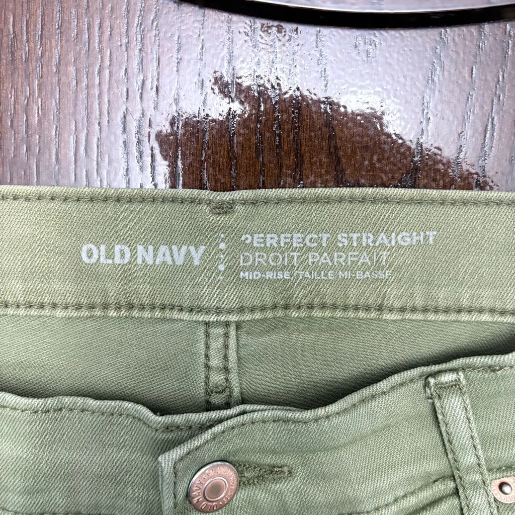 Old Navy Women's perfect straight Droit Parfait Green Ankle Pants - Image 3