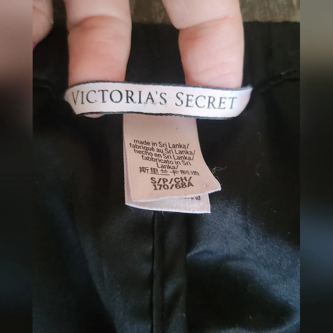 Victoria's Secret Sequin Shorts Size S - Image 10