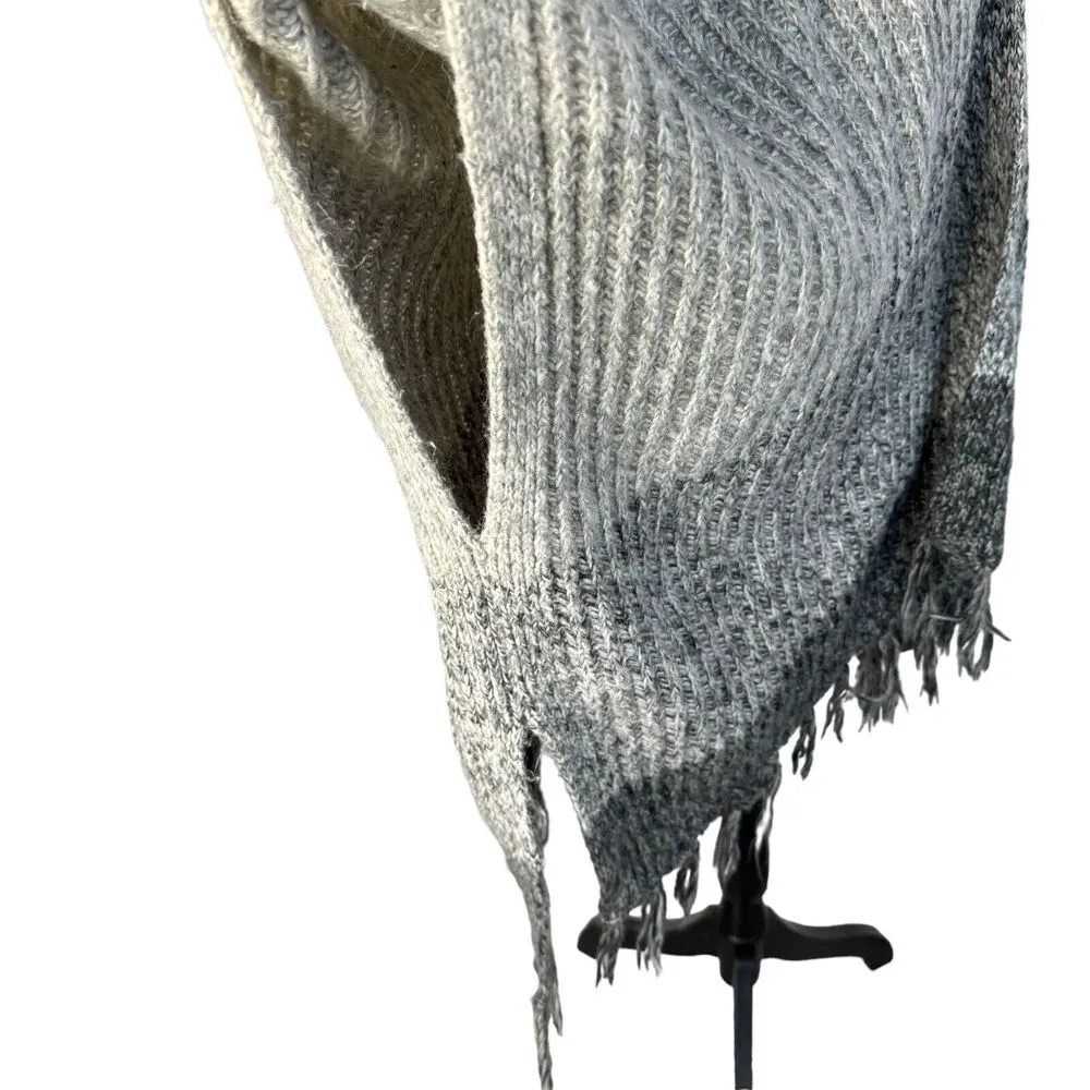 American Eagle One Size Poncho Cardigan Sweater Open Front Fringe Stretch Gray - Image 3