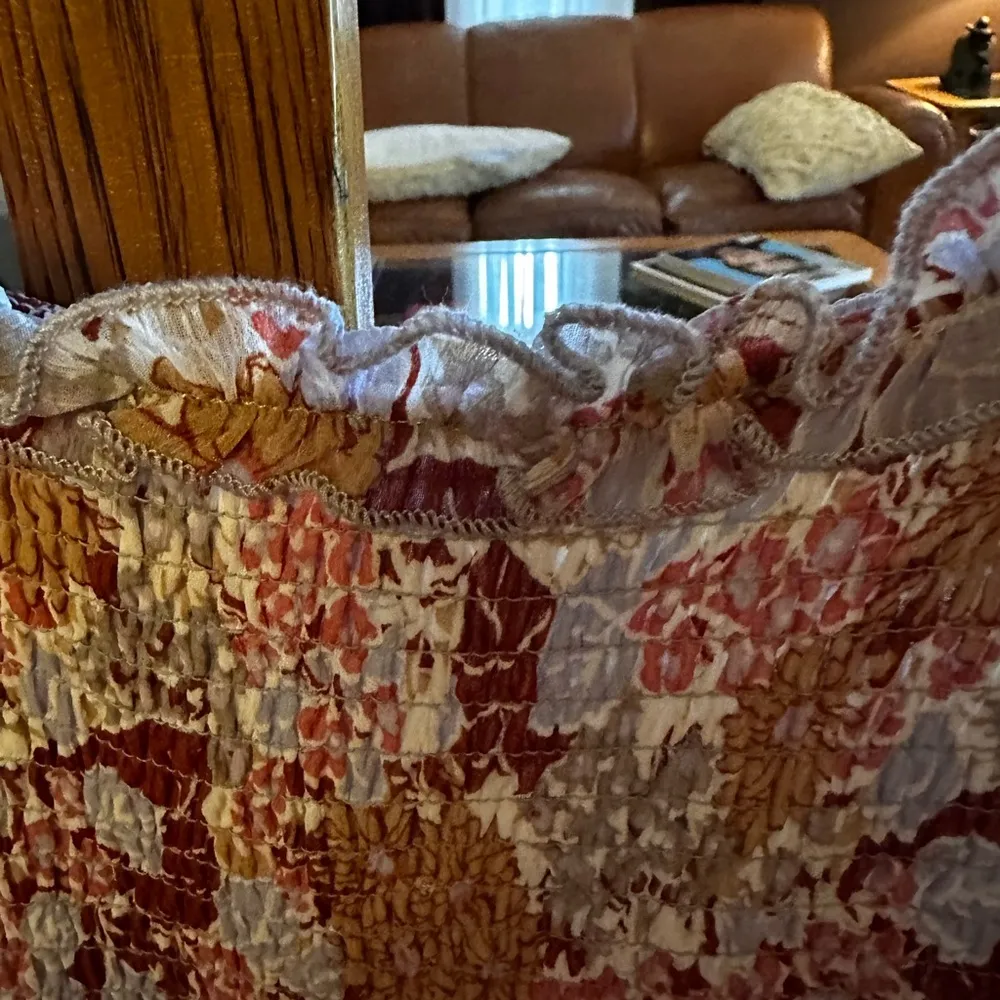 Floral Smocked Tiered
Midi Dress In Rust Blue Floral sz M wildly feminine - Image 8