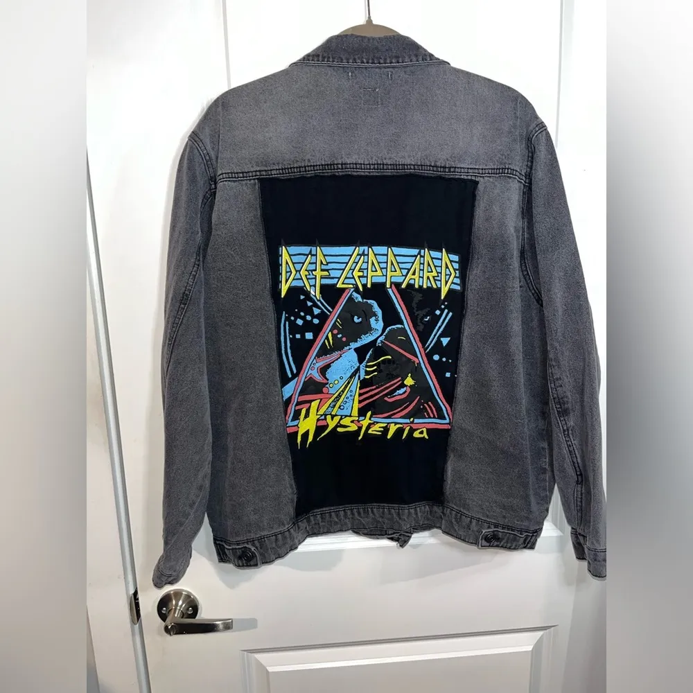 NWOT Def Leppard Faded Black Junkfood Jean Patch Long Sleeve Jacket Buttons XXL - Image 8