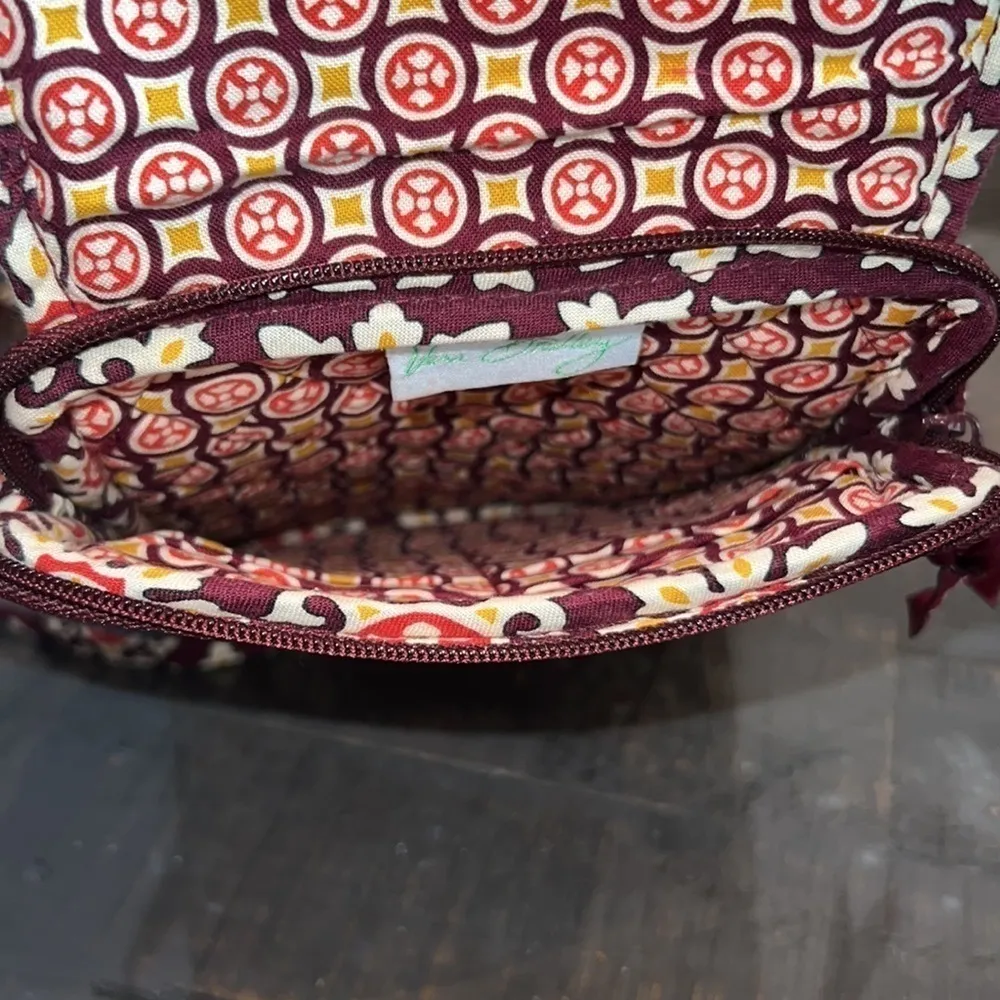 Vera Bradley  Small Mini Hipster in Medallion (Retired‎ 2006) - Image 3