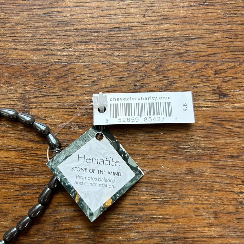 NWT stretchy beaded bracelet with pendant - Image 3