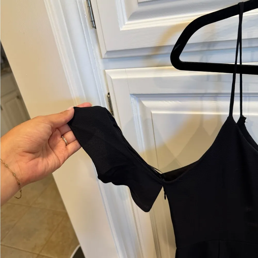 Mango  Black Ruffled Flutter Sleeve romper - Image 4