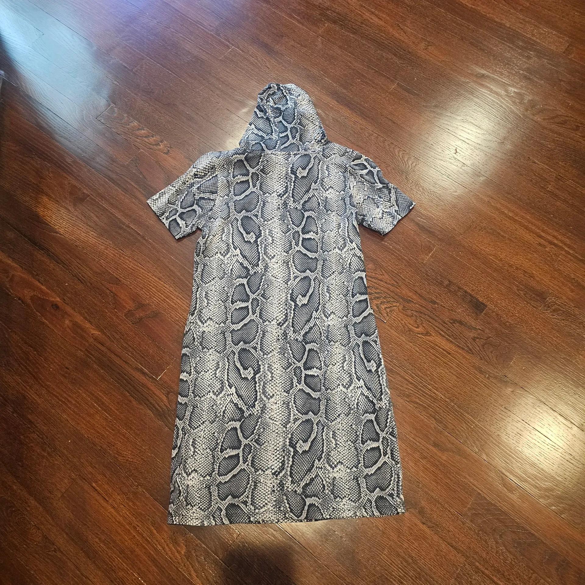 Michael Kors  Gray Snake Print Mini Dress - Image 5