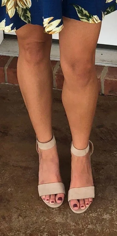 Suede Nude Heels Tan Size 6 - Image 4