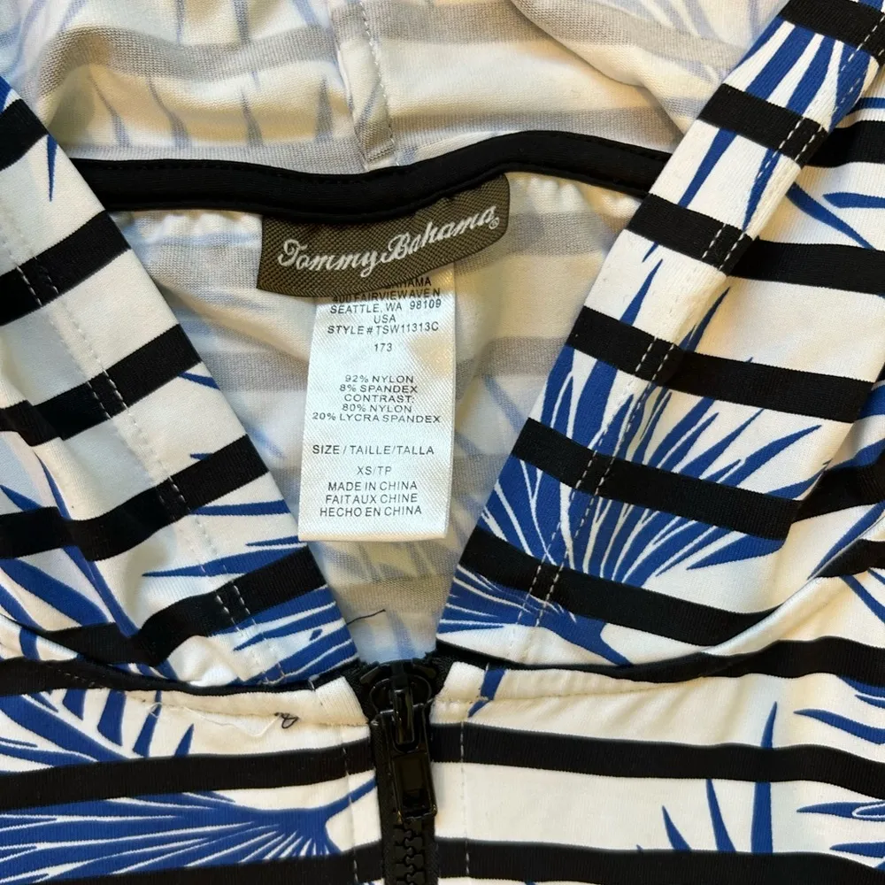 Tommy Bahama rashman hoodie - Image 2