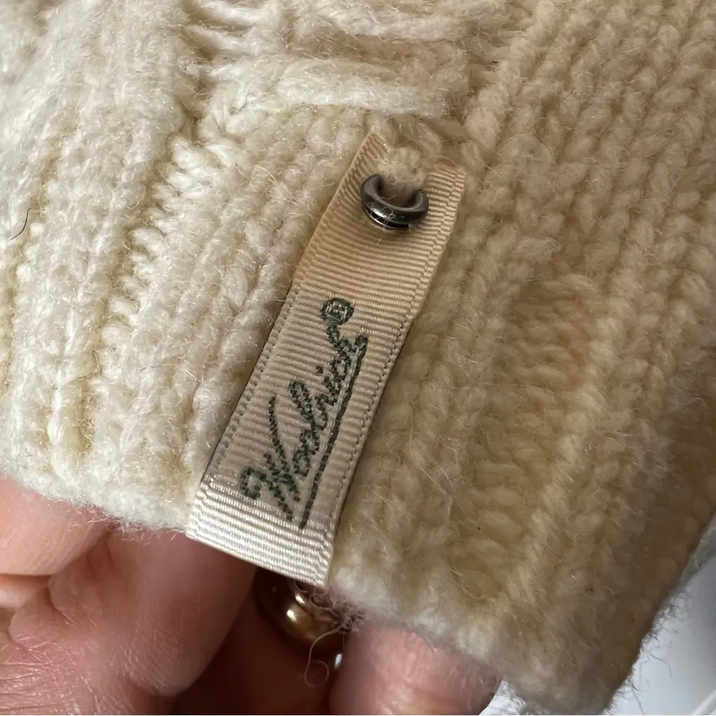 Woolrich Women's Cream Cardigan‎ Sweater - Image 4