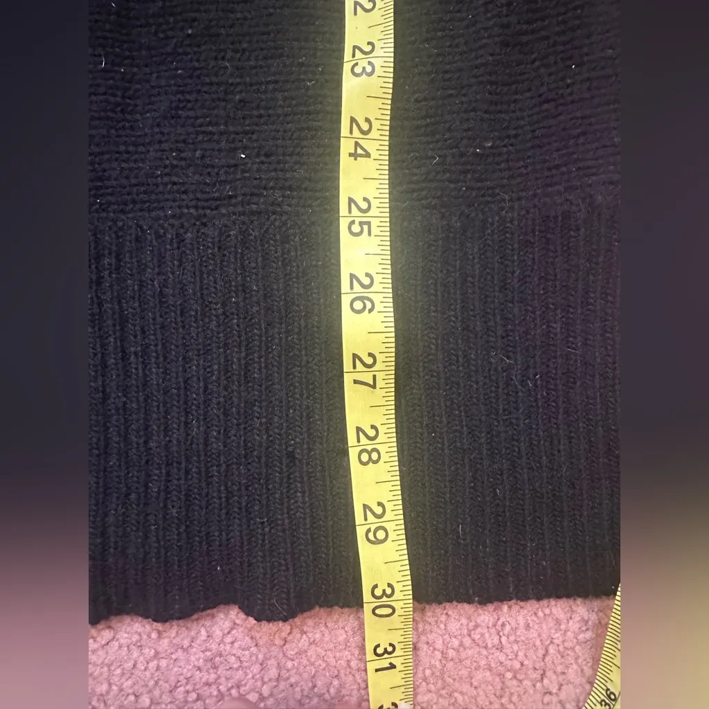 Vintage signature collection women’s medium lambs wool angora rabbit fur Holes - Image 6