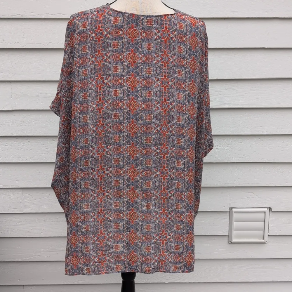 NWT Soprano Sheer Open Front Kimono Shrug - Image 5