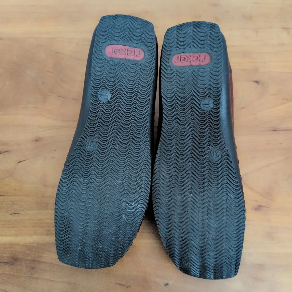 Ladies' Rieker Red Leather Slip On Comfort Flats EU 38 Size 7 - Image 4