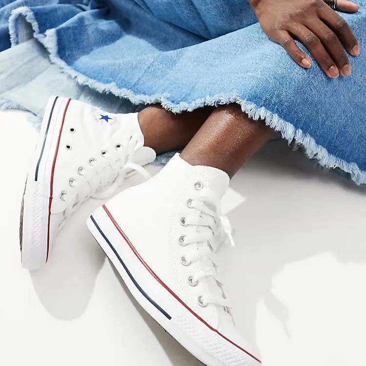 CONVERSE Chuck Taylor High-Top‎ Sneakers White womens 6 men’s 4 NWOB - Image 2