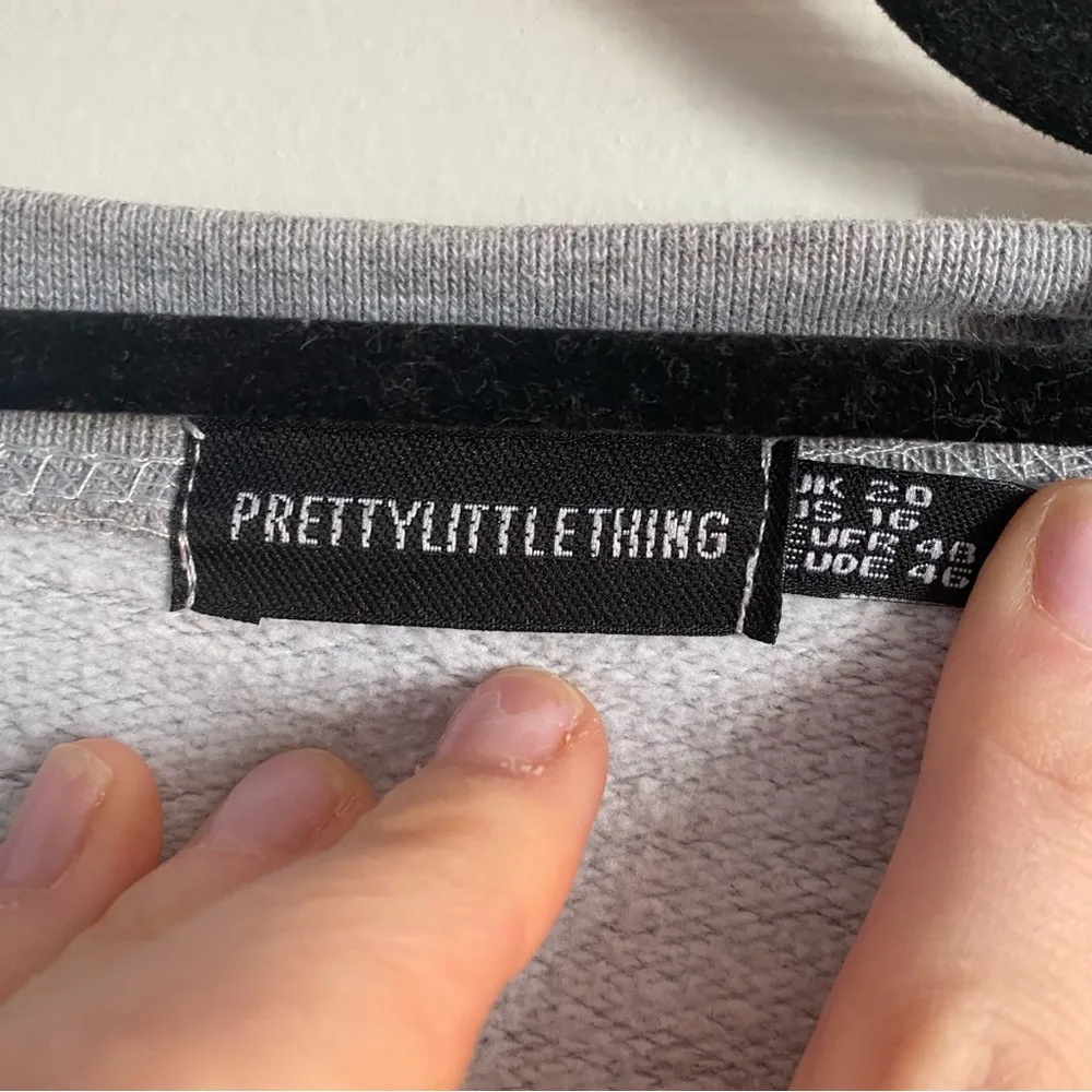 Pretty little thing gray and green “New York” crewneck sweatshirt size 16 - Image 6