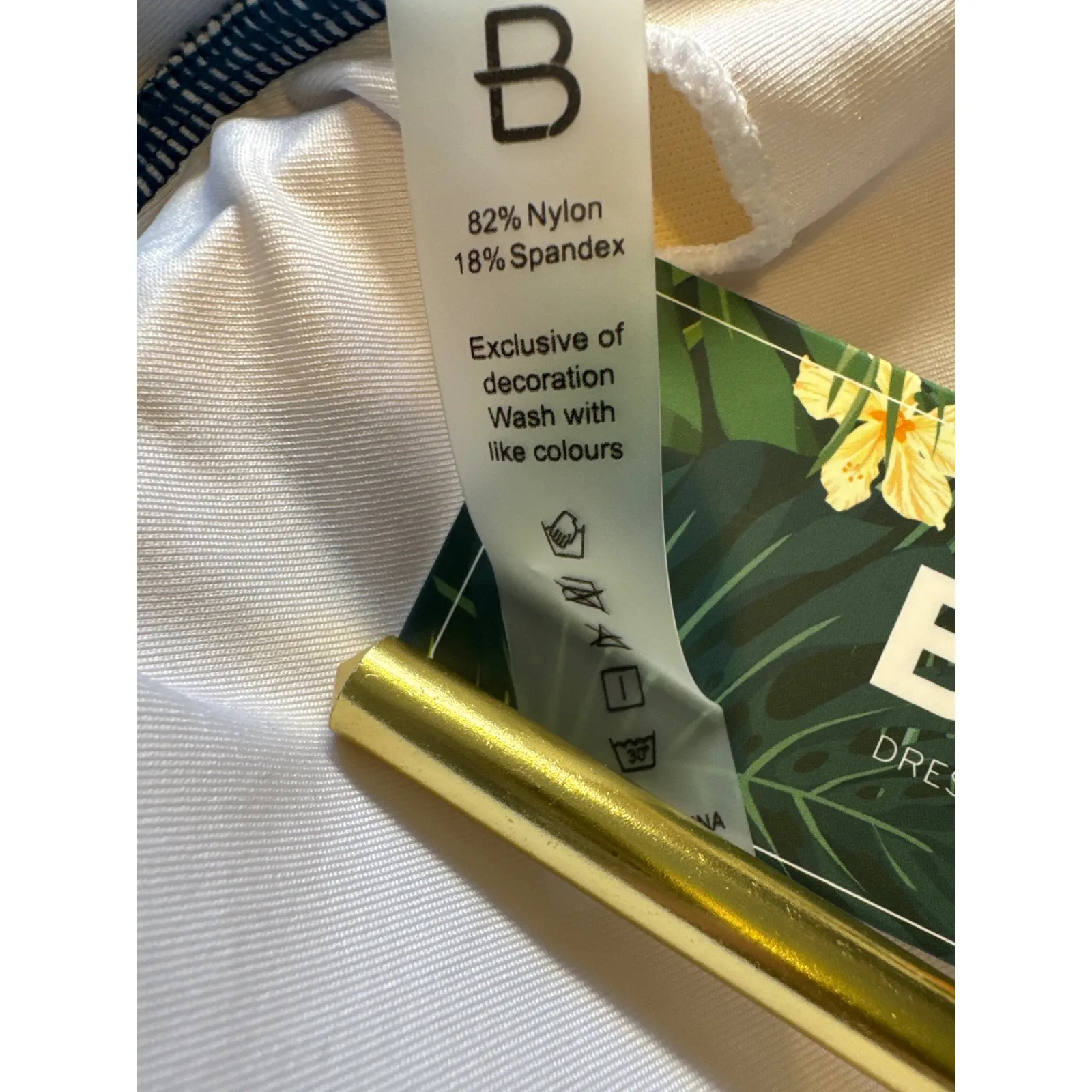 BMJL High Waist Cutout‎ Teal Trim Swimsuit Women's L New with Tags Blue Size L - Image 5