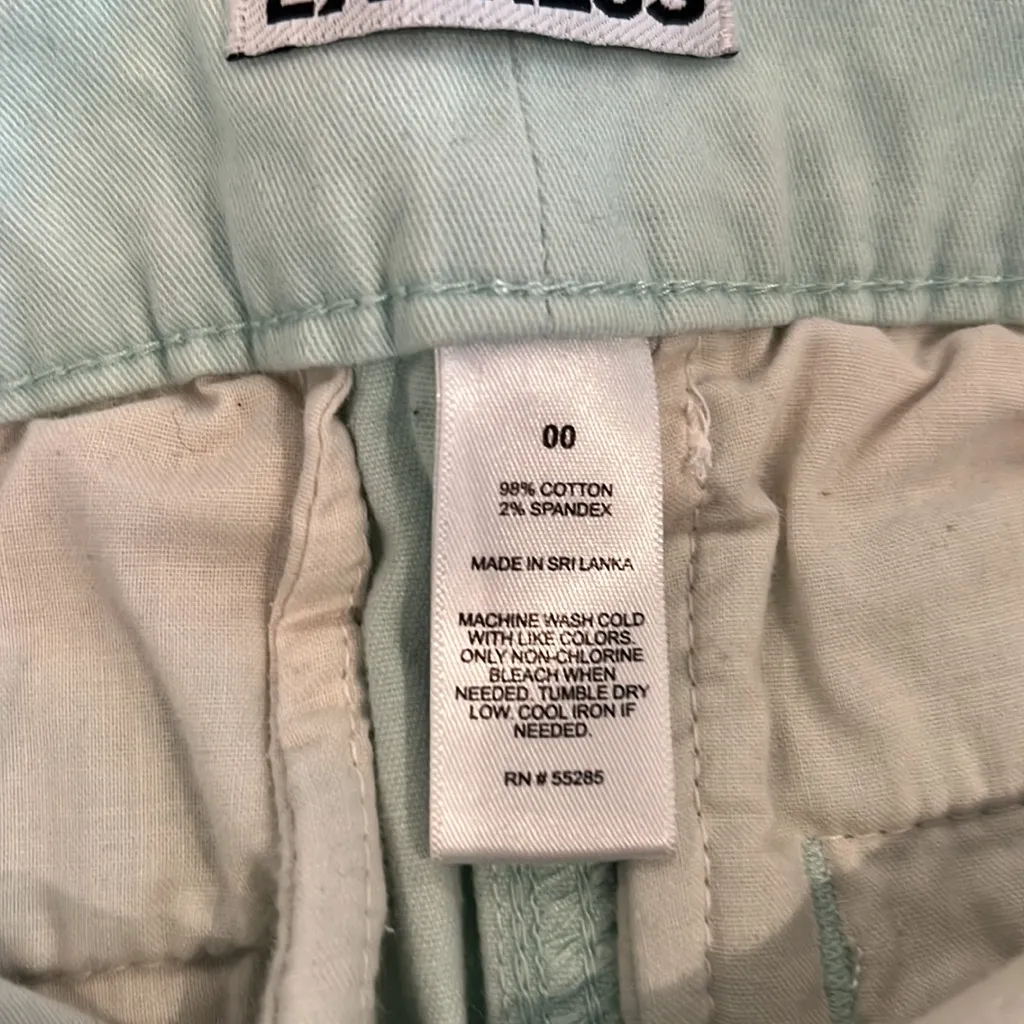 EXPRESS WOMEN SIZE 00 MINT COLOR SHORTS 98% cotton spandex thick waistband belt - Image 6