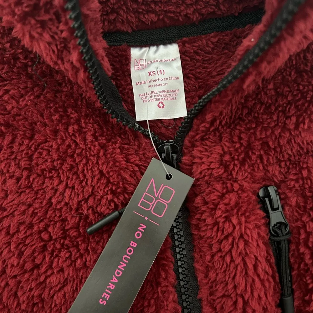 Dark Red Fluffy Cropped Pull Over - Image 4