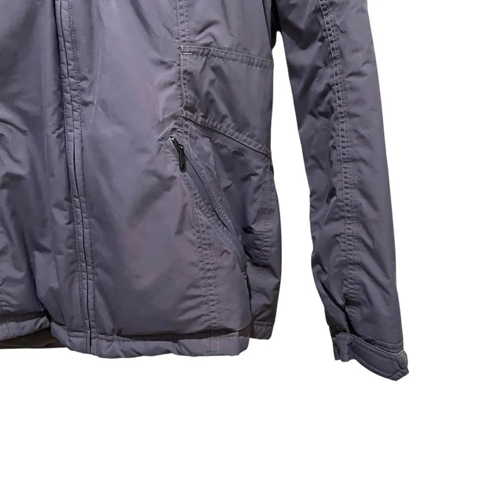 The North Face Women’s Medium Hooded Winter Ski Jacket Grey - Image 3