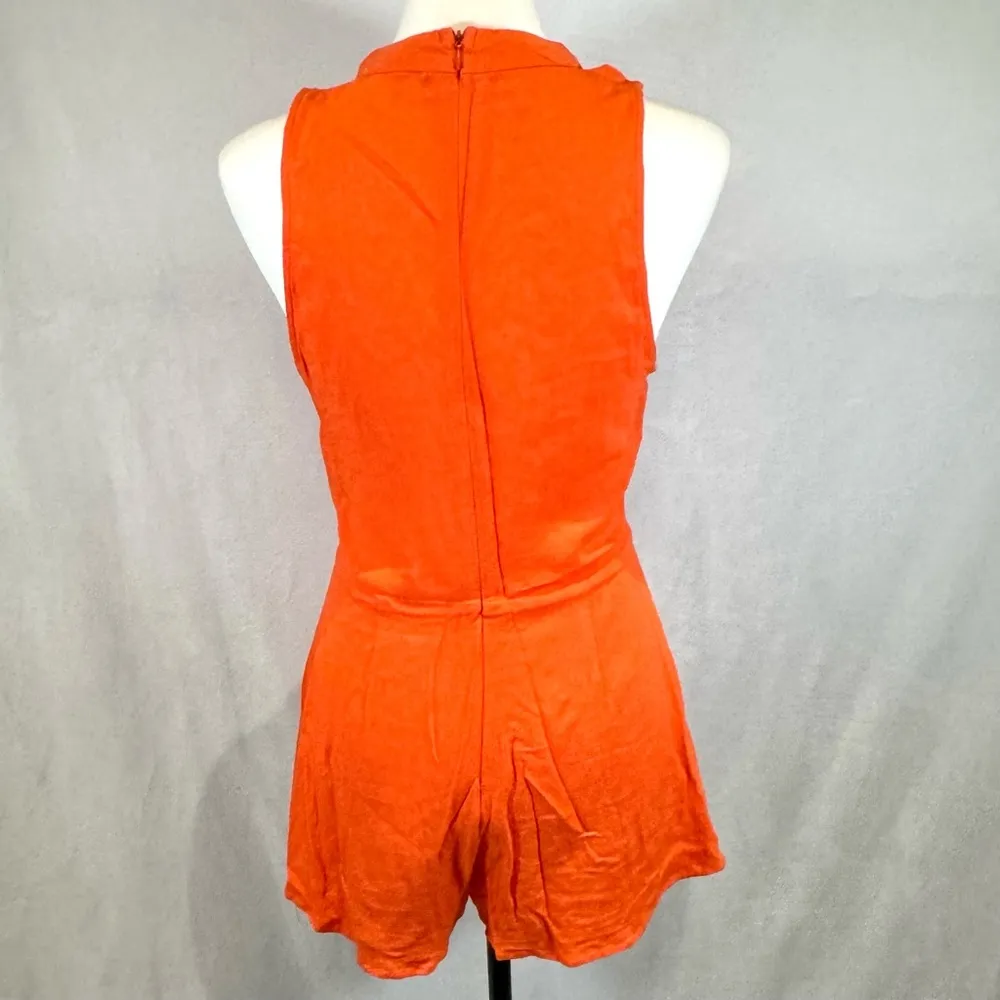 Orange pleated vneck keyhole romper size small - Image 3