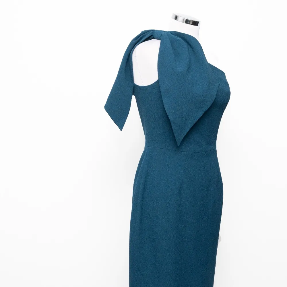 Dress The Population Tiffany One Shoulder Midi Dress - Image 7