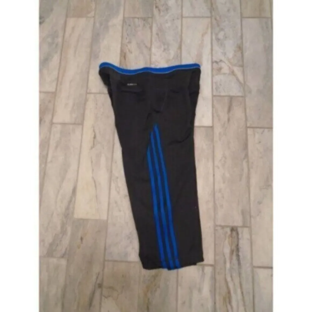 NEW Adidas women's small black/blue Climalite 3-stripe capri yoga pants MSRP $65 - Image 3