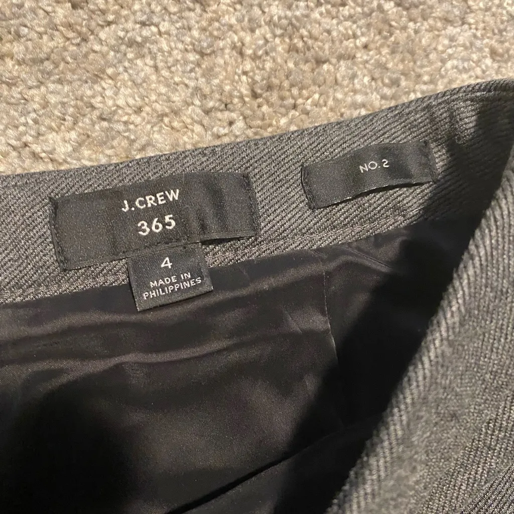 💜 J. Crew Charcoal Gray Grey Pencil Skirt No. 2 365 - Image 2