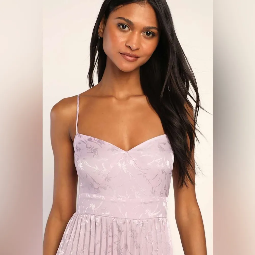 Lulu's Lavender Pleated Midi Dress XL - Image 5