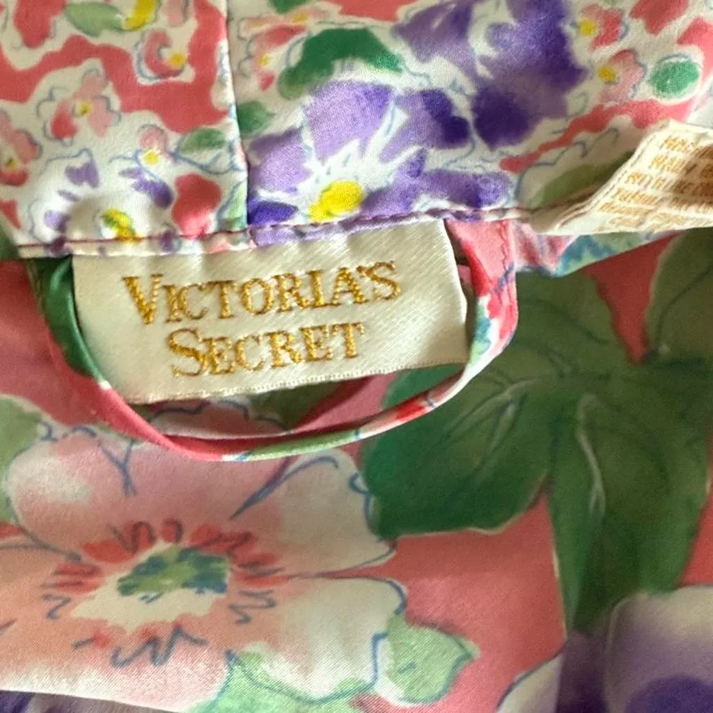 Vintage Victoria’s Secret Floral Kimono Robe - Image 5