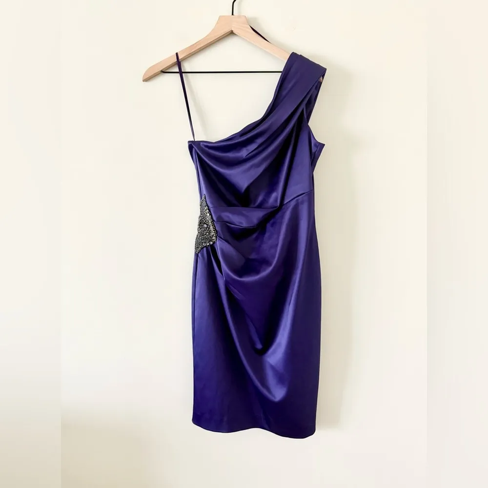 Eliza J One Shoulder Satin Dress with Beaded Detail in Purple - Size 6 - Image 2