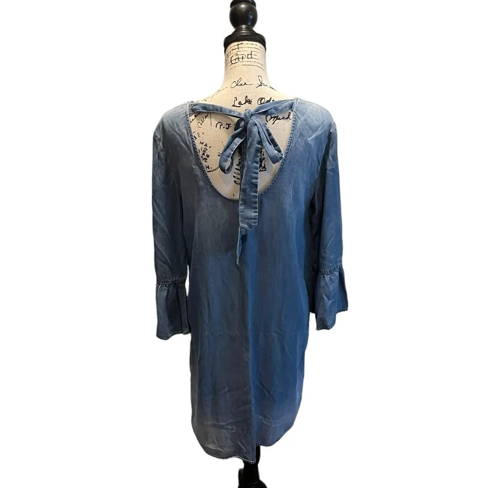 Anthropologie Cloth & Stone Denim Chambray Dress Blue Size Medium Bell Sleeves - Image 5