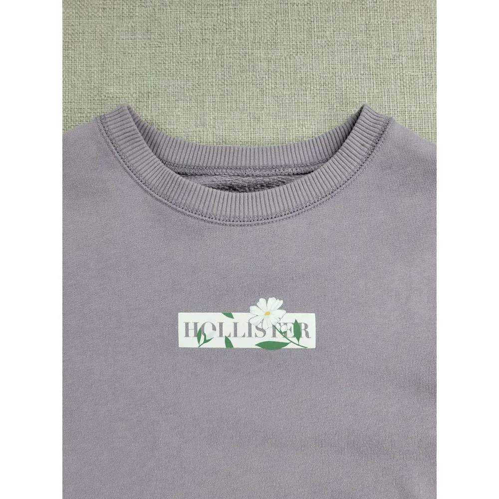 Hollister Womens Sweatshirt Size XS Lavender Floral Logo Crew Neck Pullover - Image 11