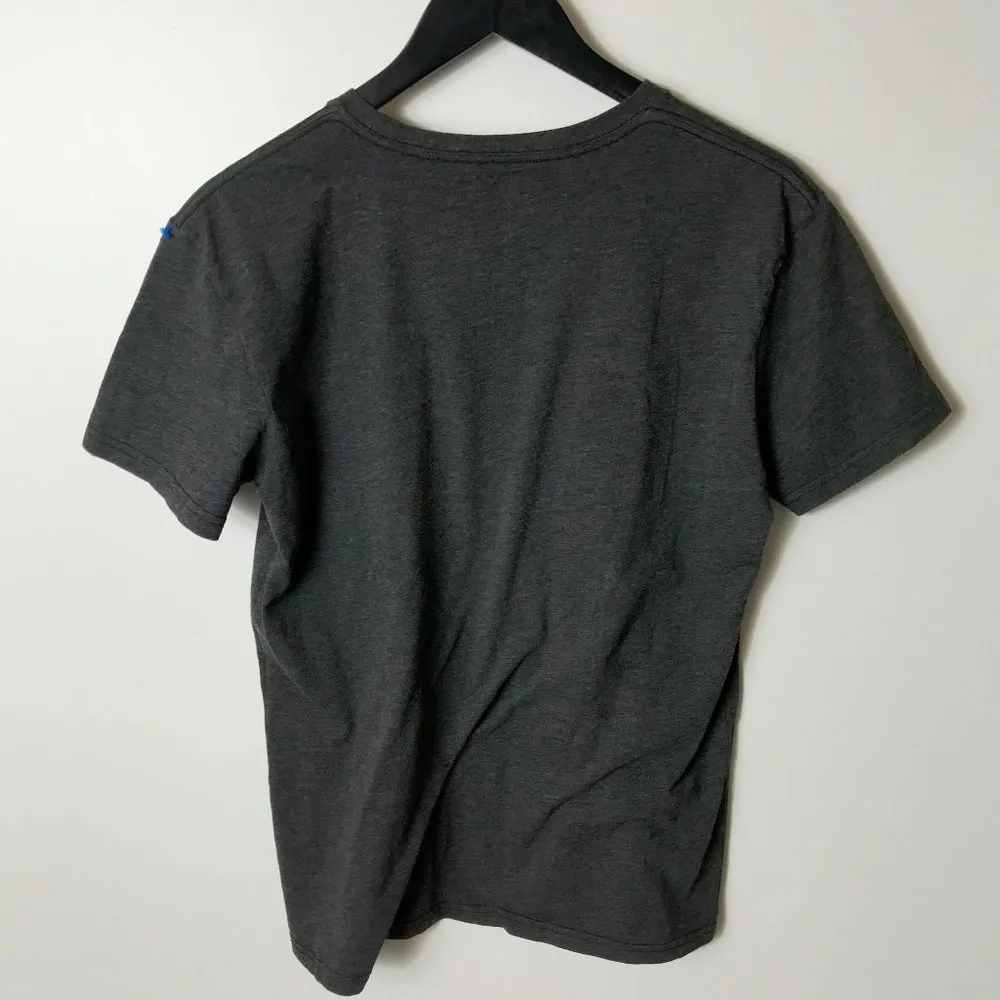 Quiksilver T Shirt Adult Surf Sport Active Graphic Tee Crew Short Sleeve S - Image 3