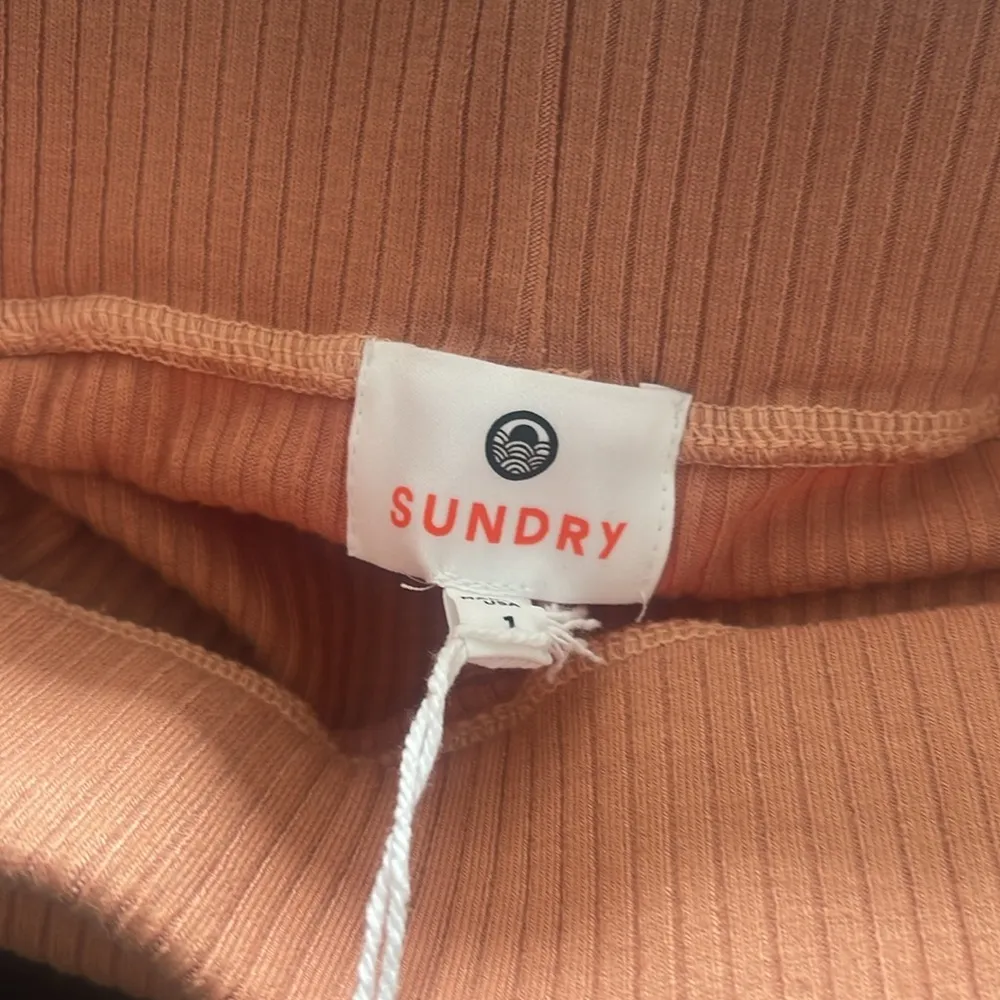 Sundry by Anthropology Salmon Pencil Skirt W/ Back Slit Lux Rib Adobe Color NWT - Image 6