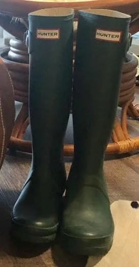 Hunter Green Rain Boots - Image 4